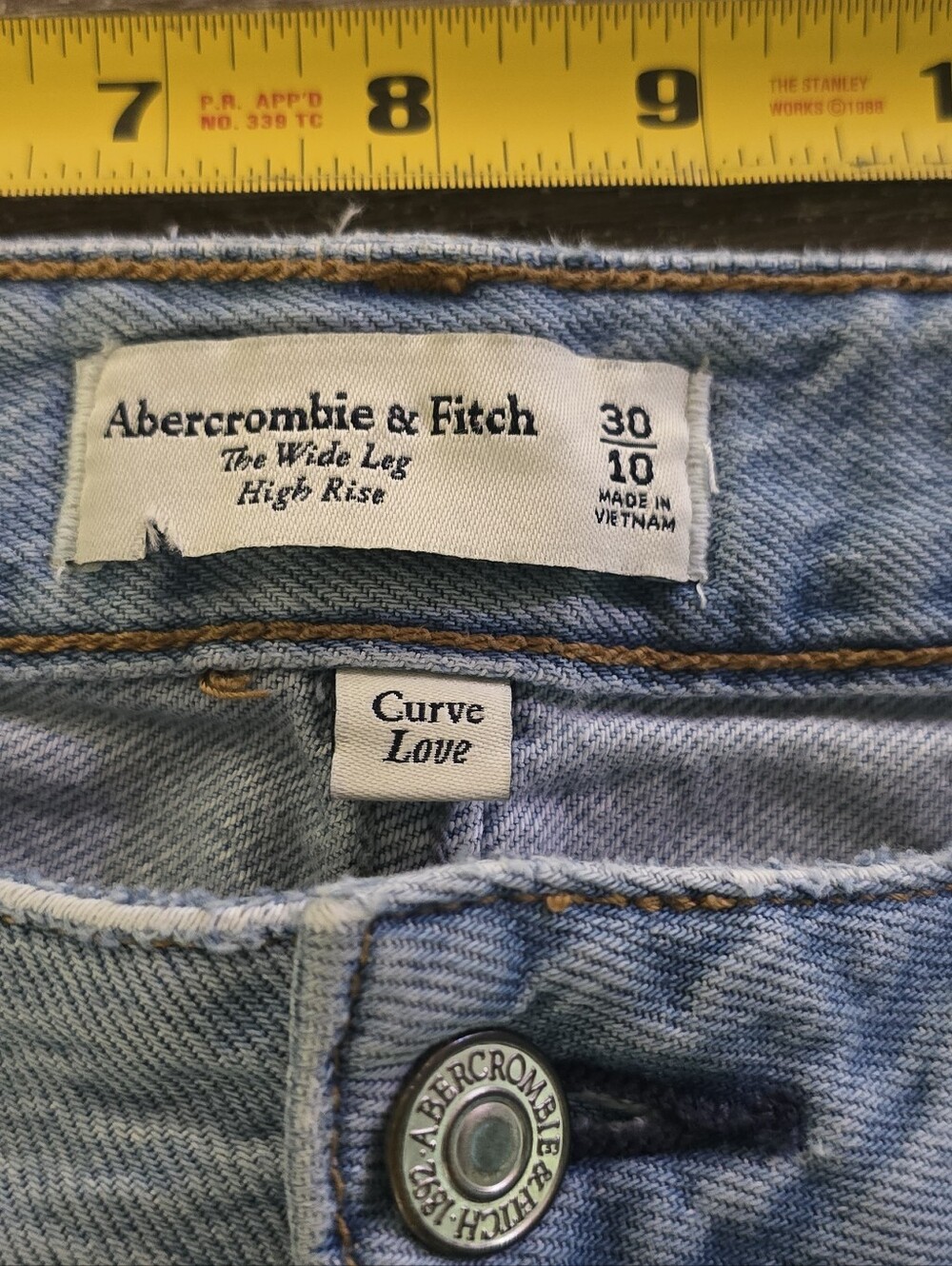 Abercrombie & Fitch Curve Love High Rise Wide Leg Jean Size 30/10 - Picture 5 of 5